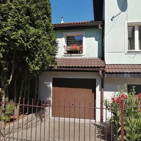 Familijny Z Garażem Legnica